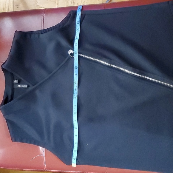 Black Moto Inspired Vest-A - Picture 6 of 7